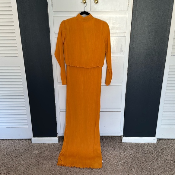 asos long sleeve gown - Picture 1 of 8